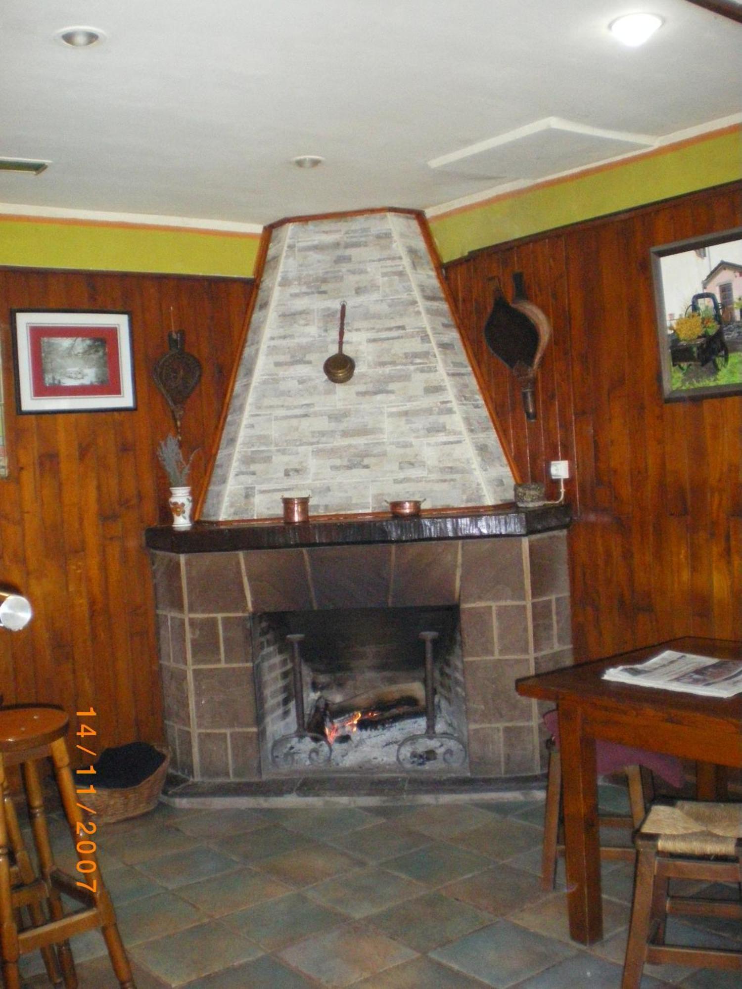 Hostal Venta San Blas Almándoz Εξωτερικό φωτογραφία