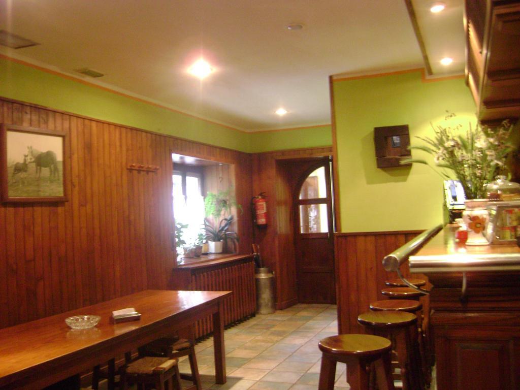 Hostal Venta San Blas Almándoz Εξωτερικό φωτογραφία